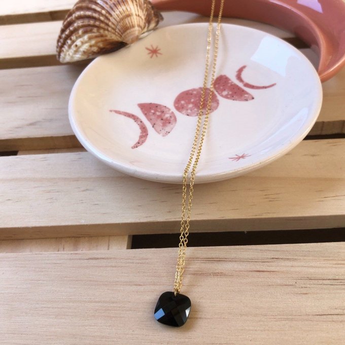 Collier MIA 
