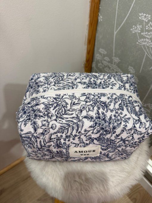 Trousse de toilette fleurie bleue