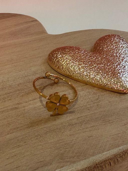 Bague dorée TREFLE