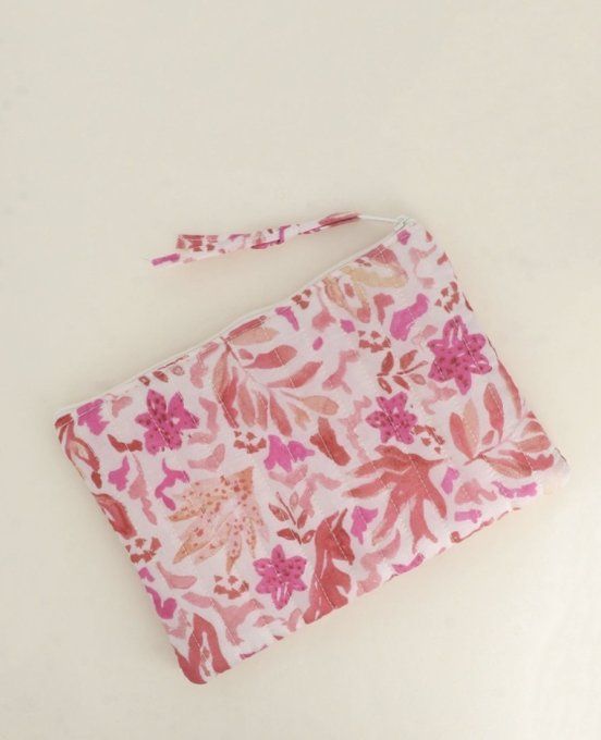 Trousse Amour fleurie écrue 