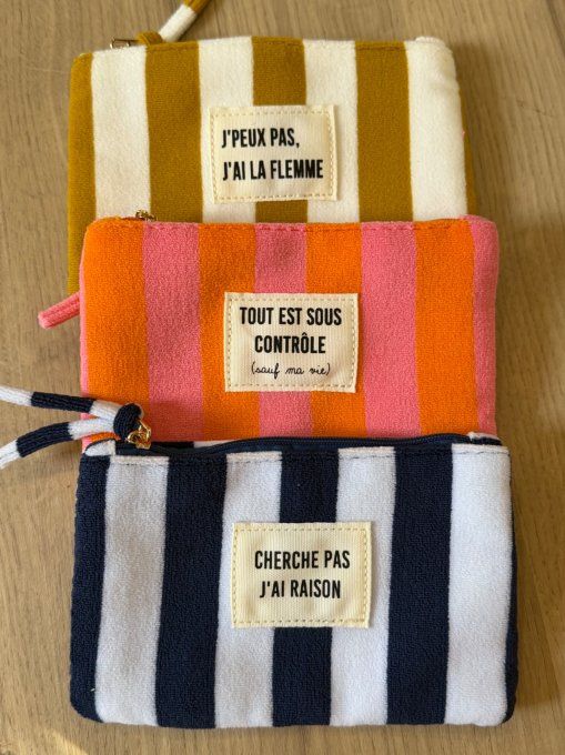 Pochette éponge rayée 