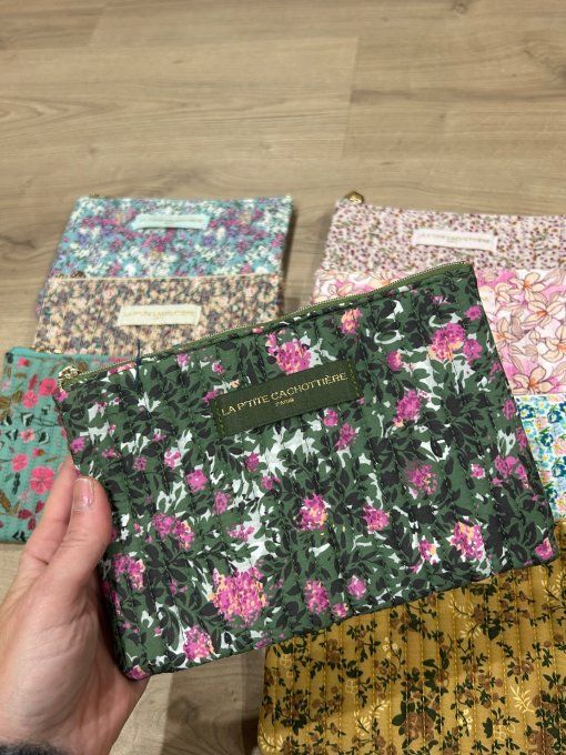 Pochette A5 coton matelassé Rosiers de nuit 