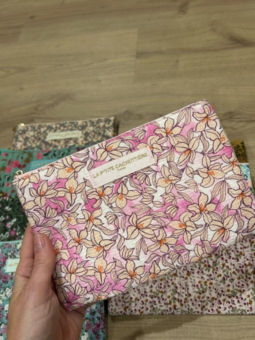 Pochette A5 coton matelassé Liberty rose 