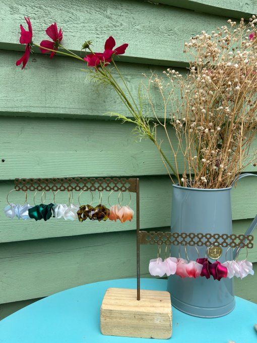 Boucles PETALES NACRE