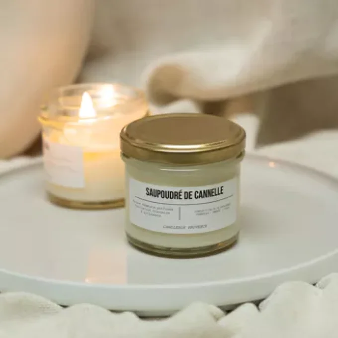 Bougie Saupoudré de cannelle 200g 