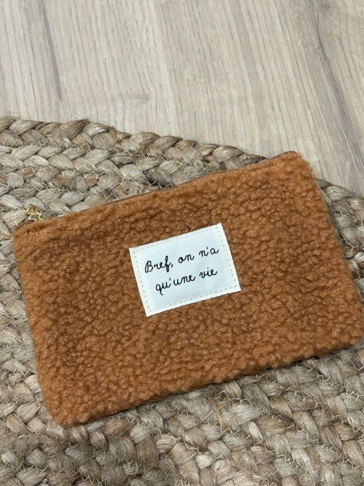 Pochette moumoute On n’a qu’une vie 