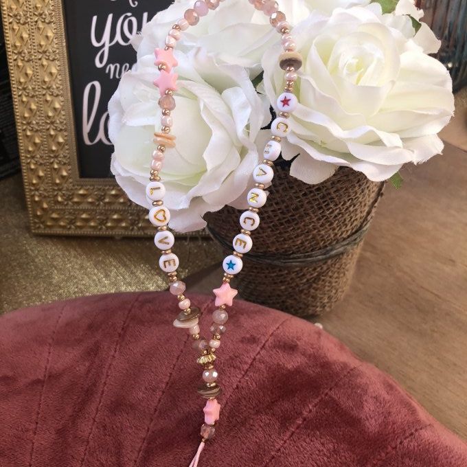 Bijoux cordon de téléphone avec perles 
