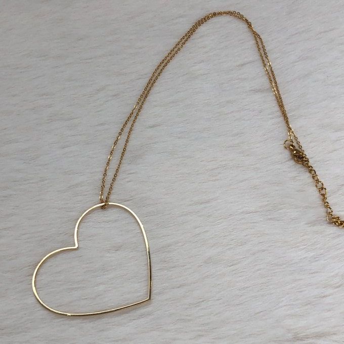 Collier LOVE doré