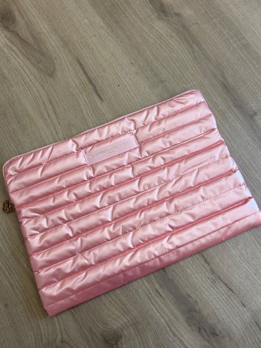 Pochette doudoune IPAD rose